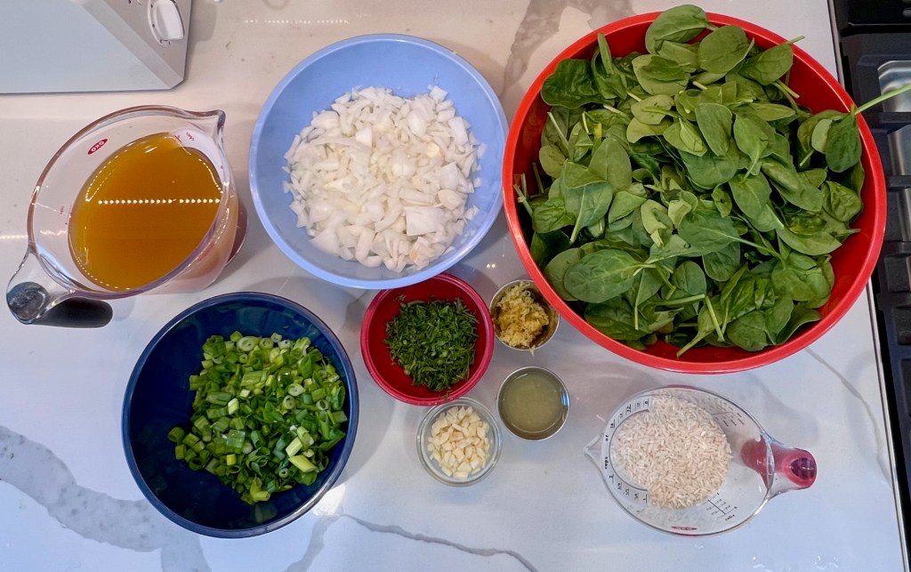 Ingredients needed for Spanakorizo